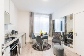 Cozy 1 Bedroom apartment, 30 mins to Oxford street by tube C